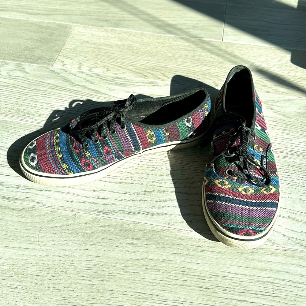 Vans authentic